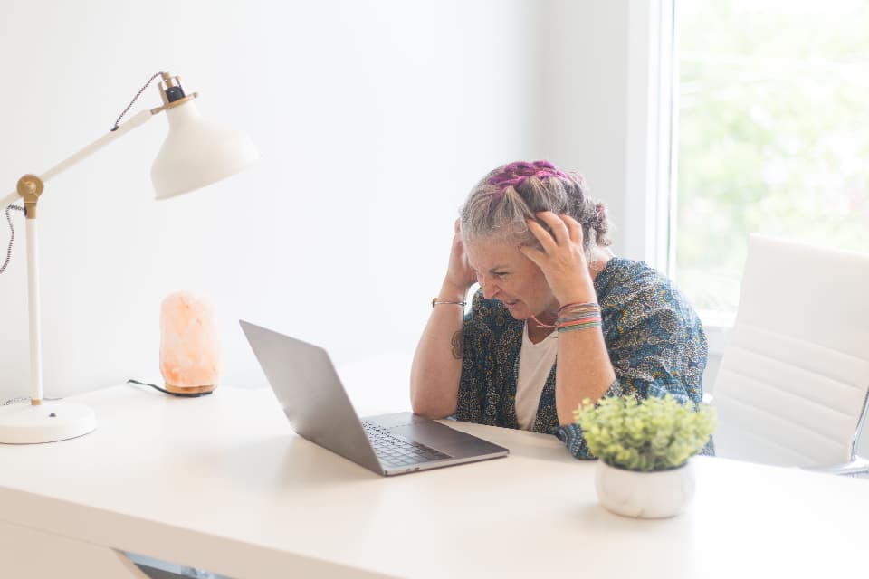 Werkdruk, pesten en intimidatie: wat de arbowet regelt over PSA